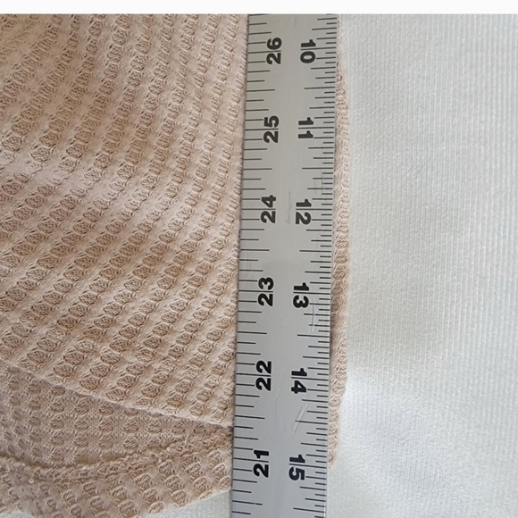 Sale EST 1948 Women's XL V-neck Waffle Knit 3/4 Sleeve Button Front Top - Picture 8 of 9